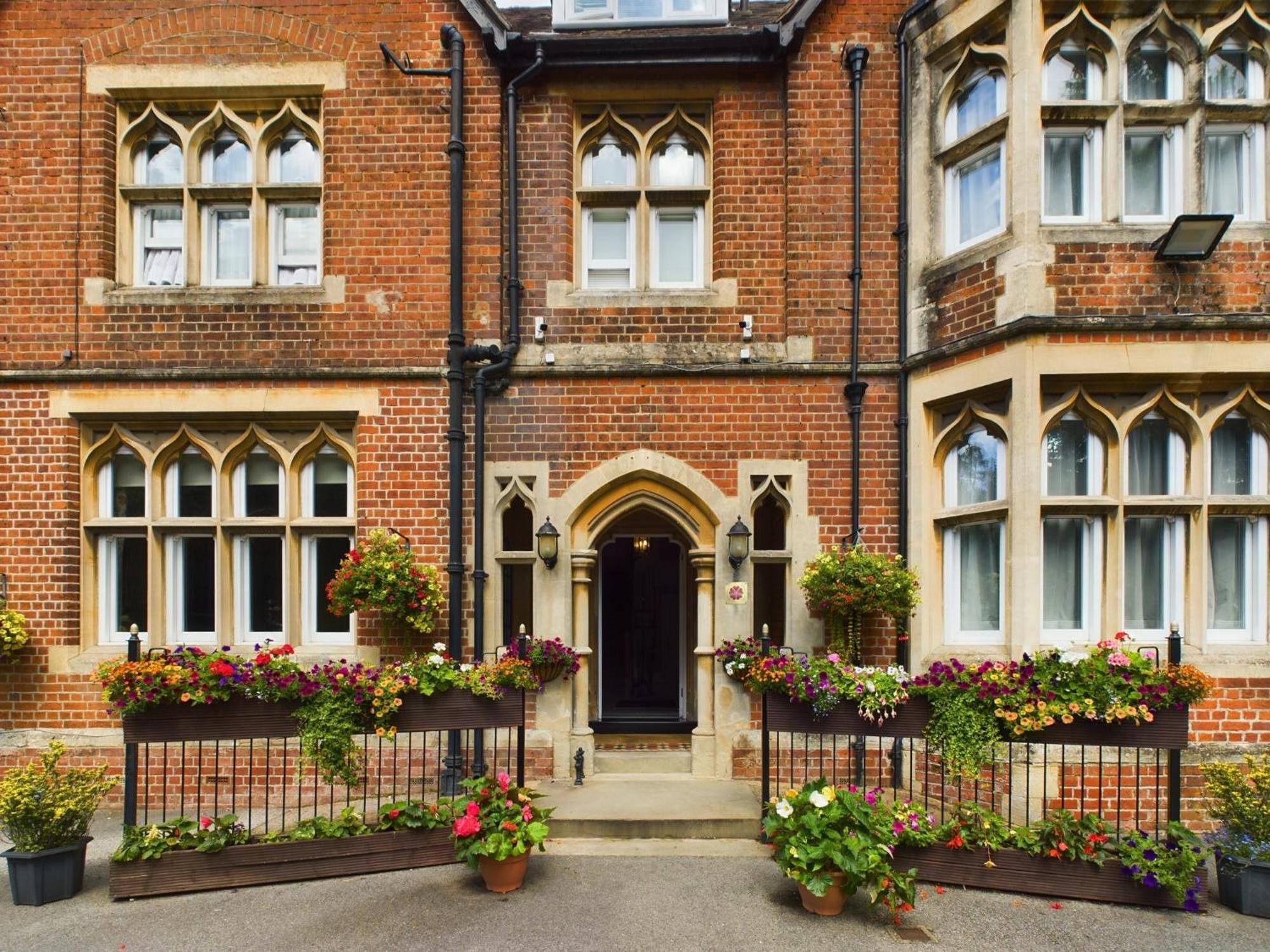 Beech House Hotel Reading Exterior photo